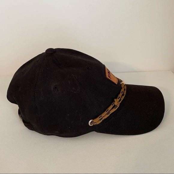 Findlay Adjustable Back Hat with Hidden Pocket - Picture 3 of 9